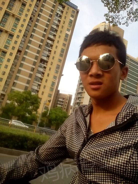 145620web9yuj800d155nz.jpg