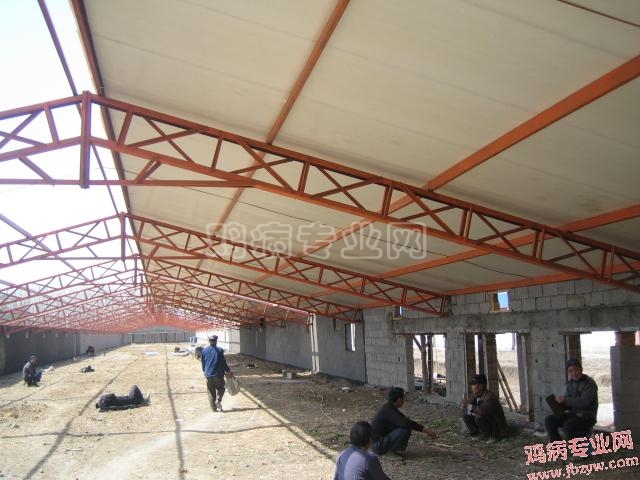 75x13米的棚,屋顶用彩钢瓦,桁架怎么设计啊?