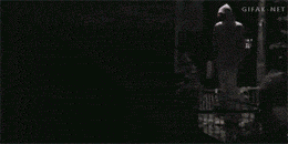刚脱了裤子，你开灯。.gif